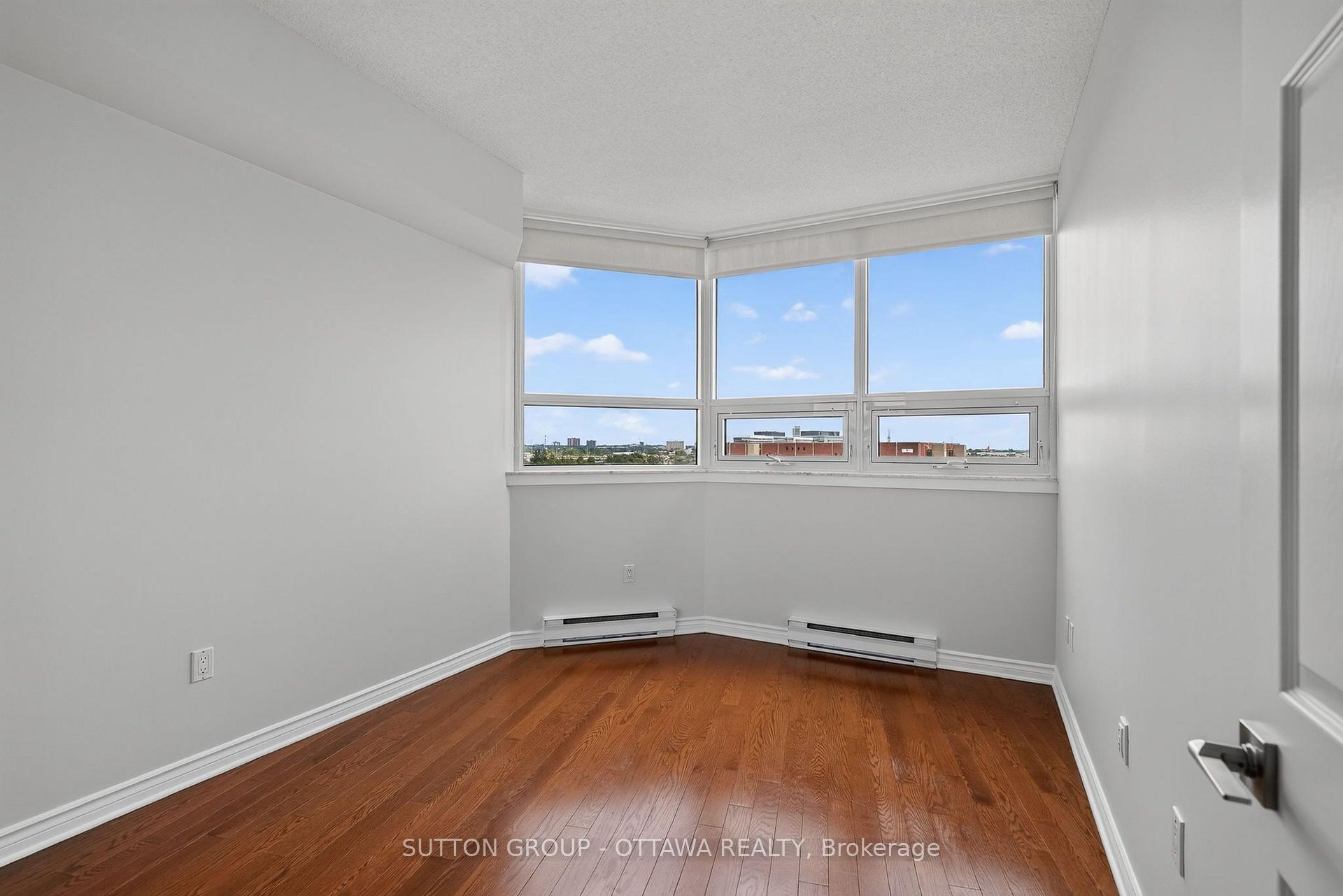 Photo 14 of Unit 803, 1480 Riverside Drive, Ottawa, Riverview Park — HOMEH