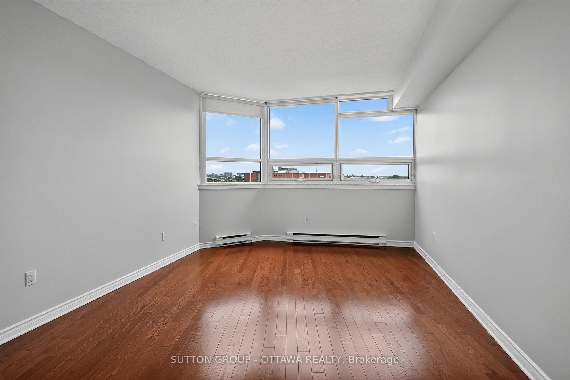 Photo 19 of Unit 803, 1480 Riverside Drive, Ottawa, Riverview Park — HOMEH