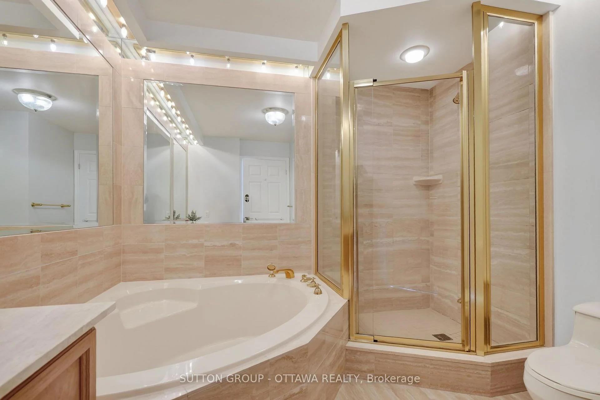 Photo 18 of Unit 803, 1480 Riverside Drive, Ottawa, Riverview Park — HOMEH