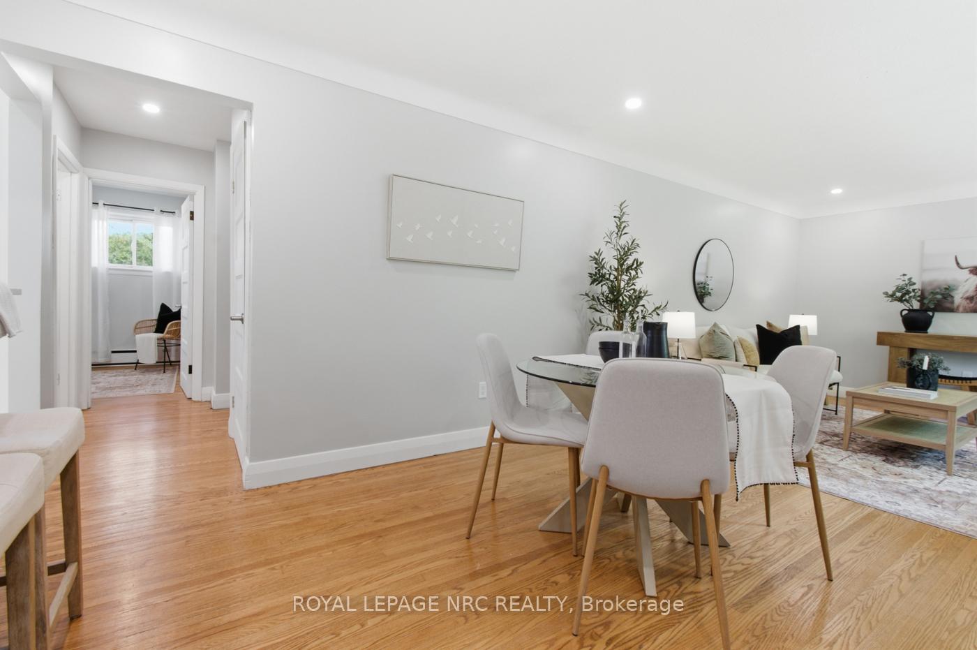 Photo 11 of 179 Woodside Drive, St. Catharines, Glendale/Glenridge — HOMEH