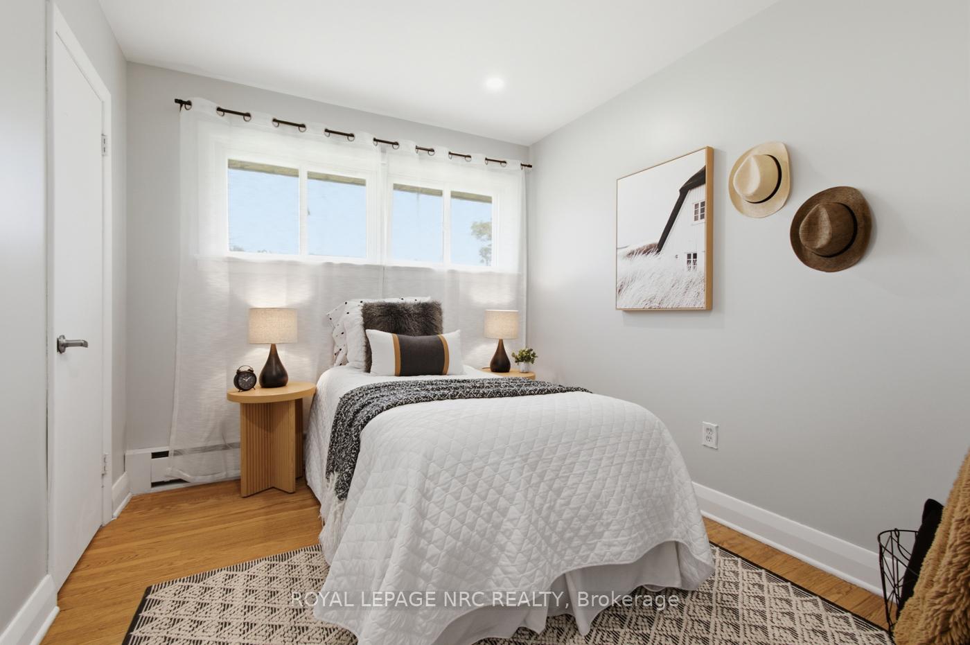 Photo 25 of 179 Woodside Drive, St. Catharines, Glendale/Glenridge — HOMEH