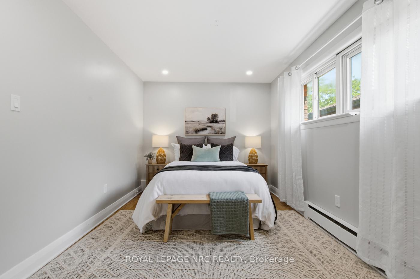 Photo 27 of 179 Woodside Drive, St. Catharines, Glendale/Glenridge — HOMEH
