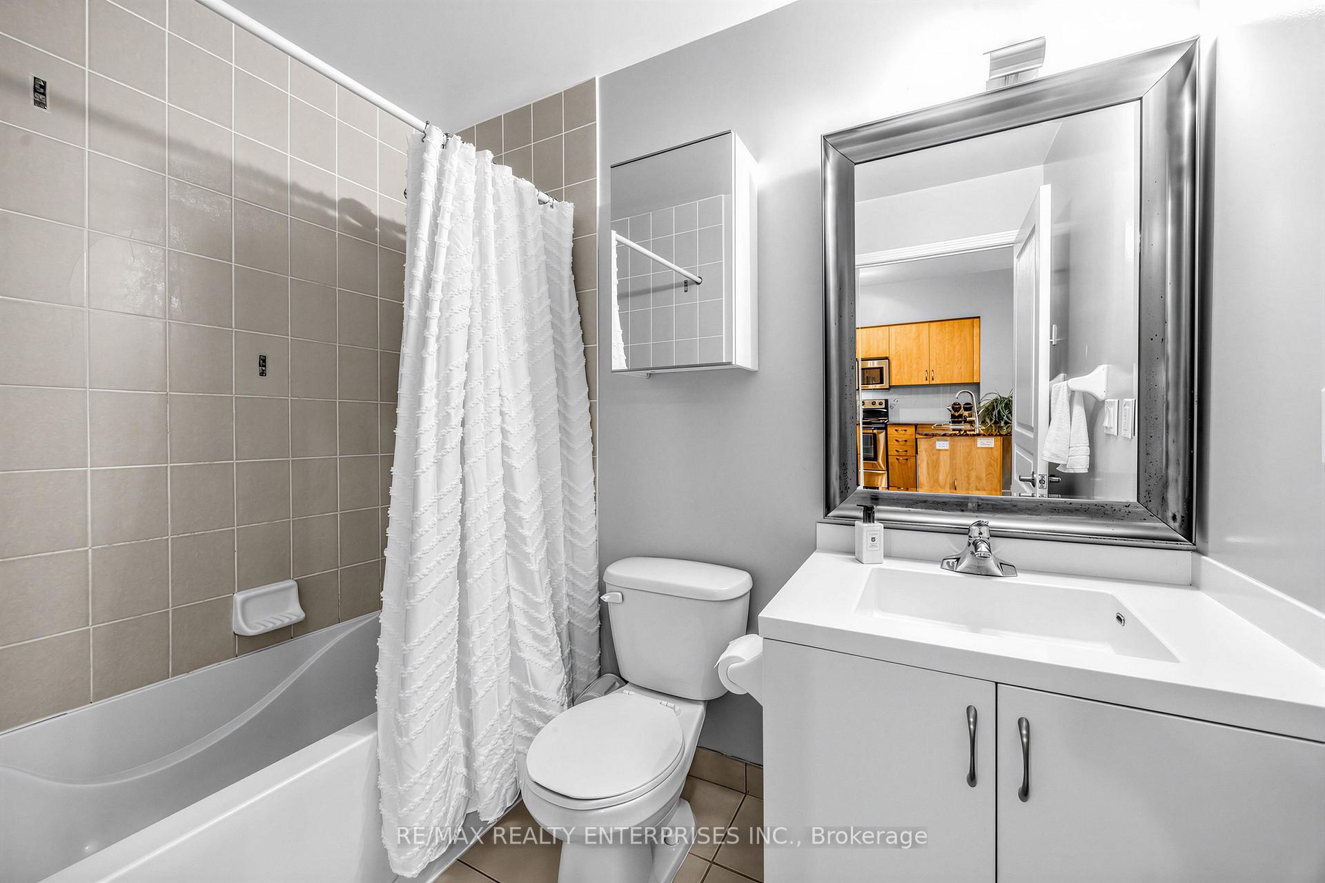 Photo 26 of Unit 304, 15 Legion Road, Etobicoke, Mimico — HOMEH