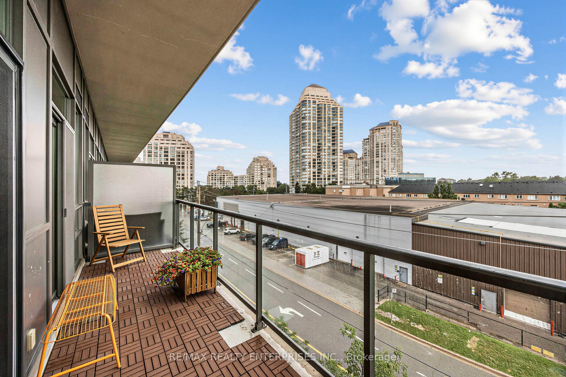 Photo 31 of Unit 304, 15 Legion Road, Etobicoke, Mimico — HOMEH