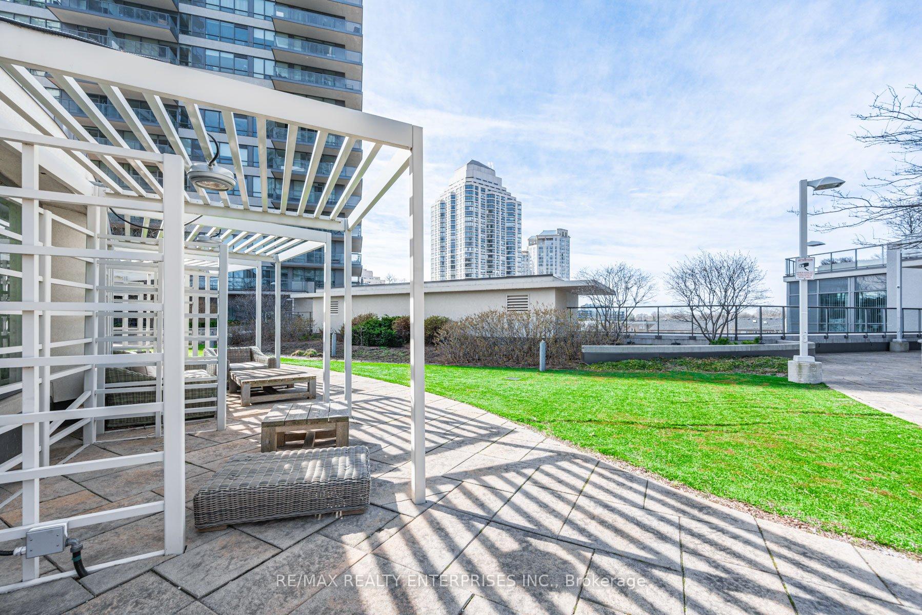 Photo 33 of Unit 304, 15 Legion Road, Etobicoke, Mimico — HOMEH