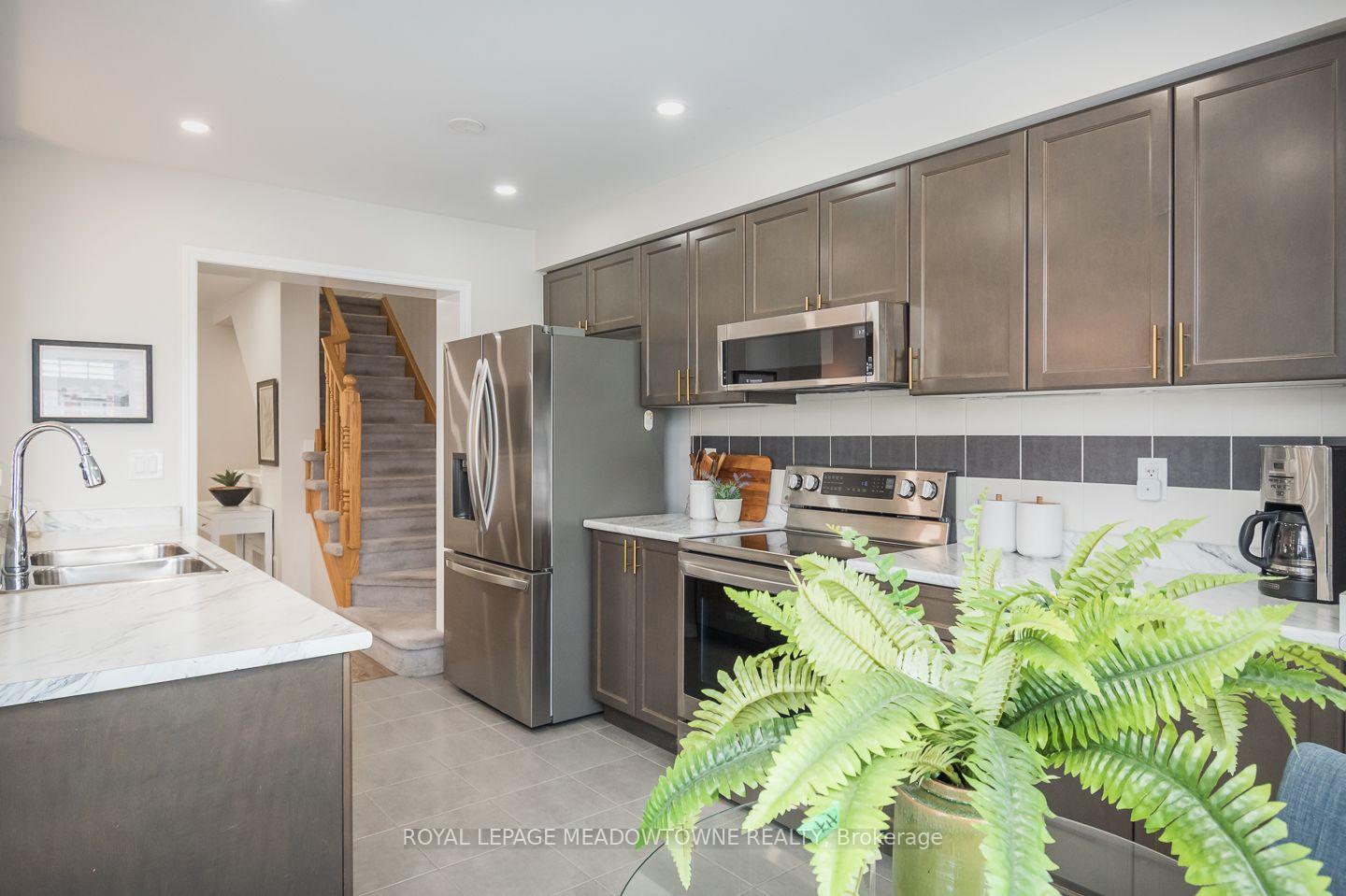 Photo 12 of Unit 104, 6020 Derry Road, Milton, Harrison — HOMEH