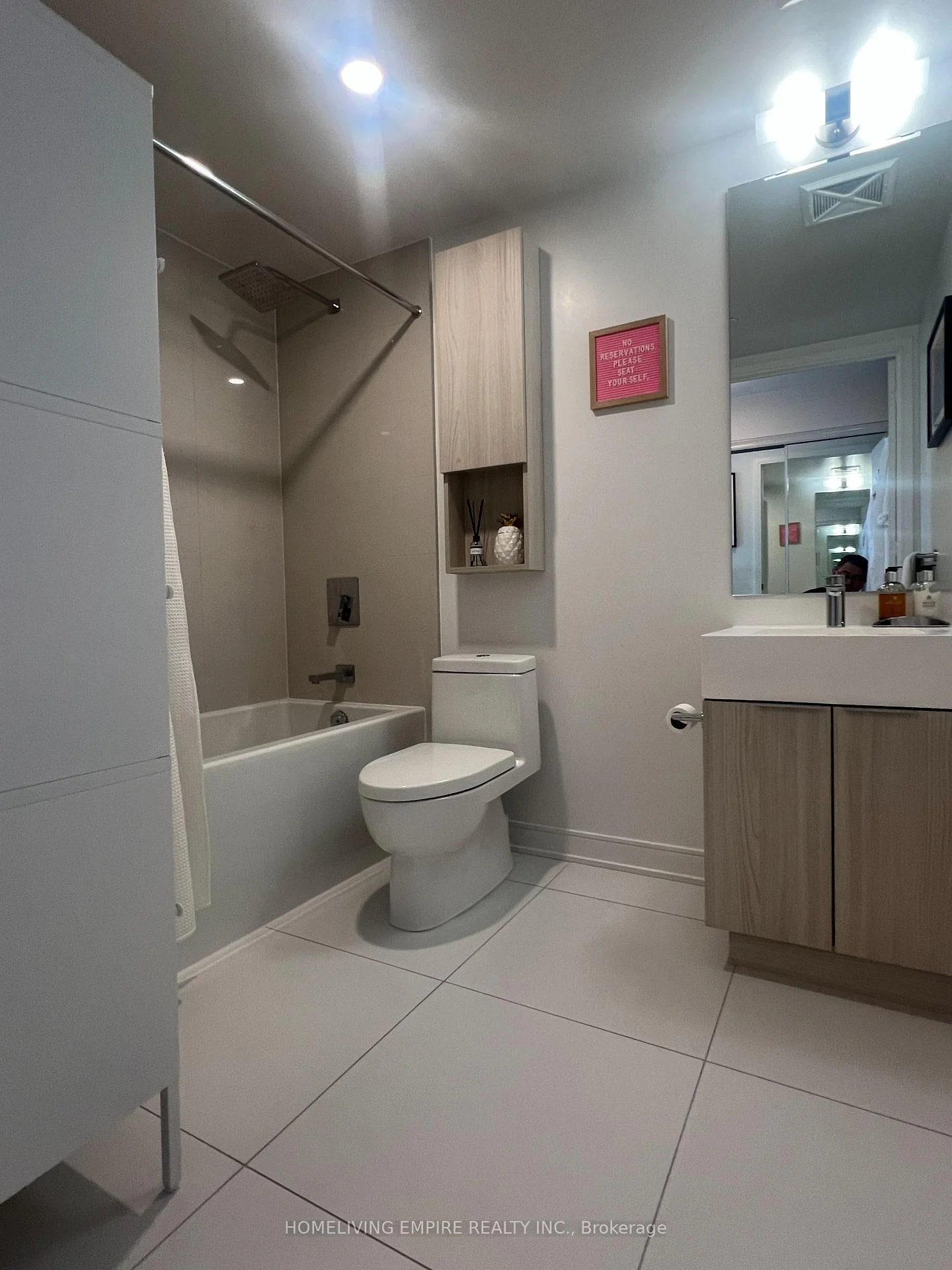 Photo 10 of Unit N901, 35 Rolling Mills Road, Toronto, Waterfront Communities — HOMEH