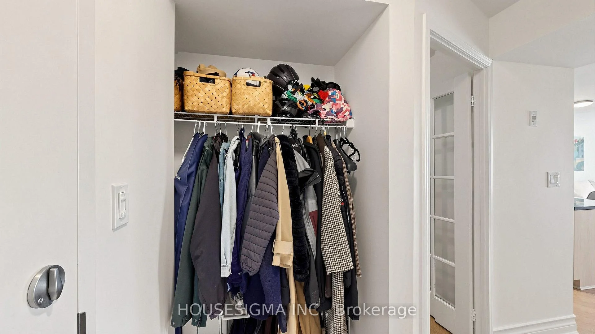 Photo 11 of Unit 615, 1000 King Street W, Toronto, Niagara — HOMEH