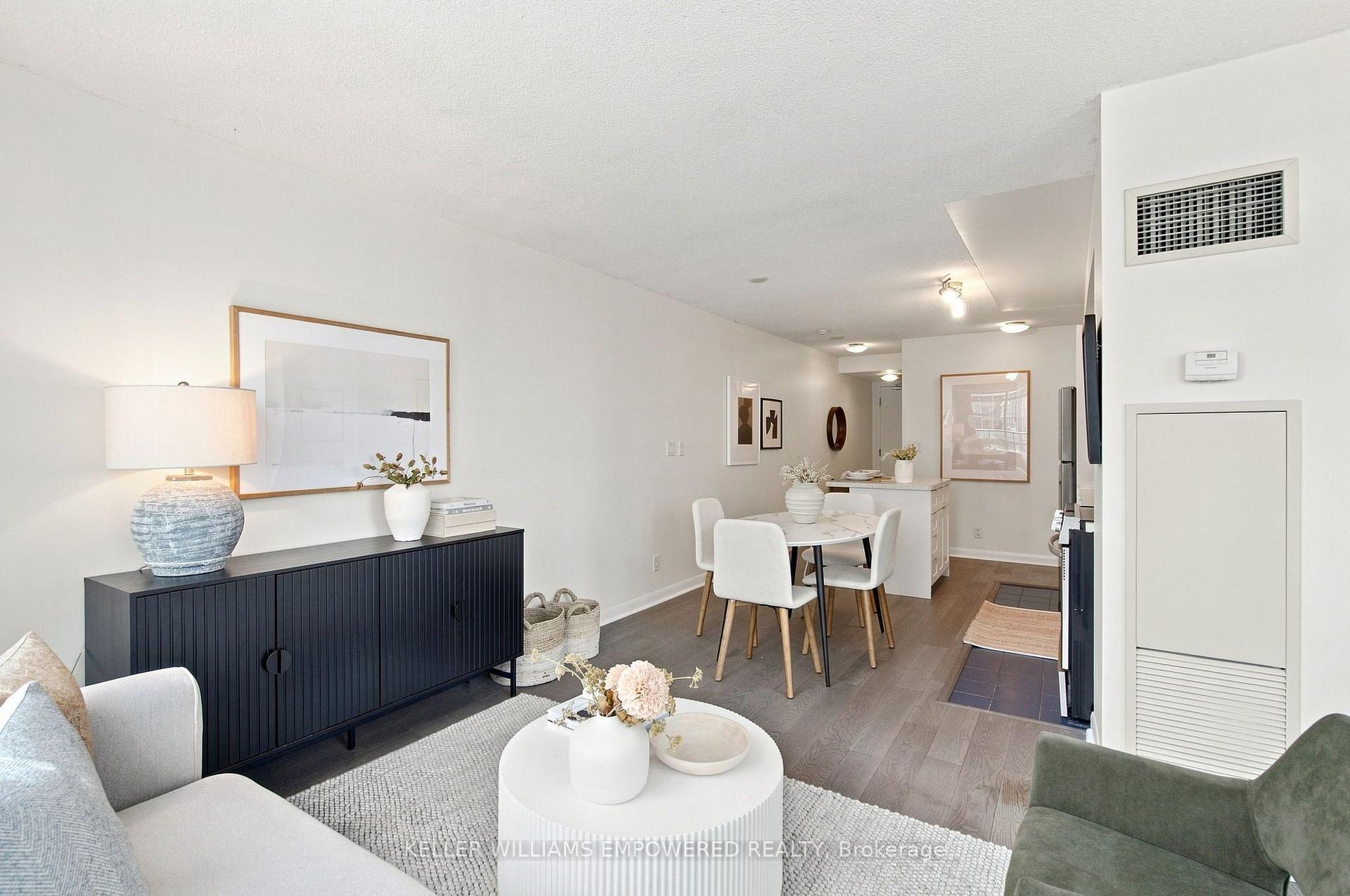 Photo 15 of Unit 1002, 600 Fleet Street, Toronto, Niagara — HOMEH