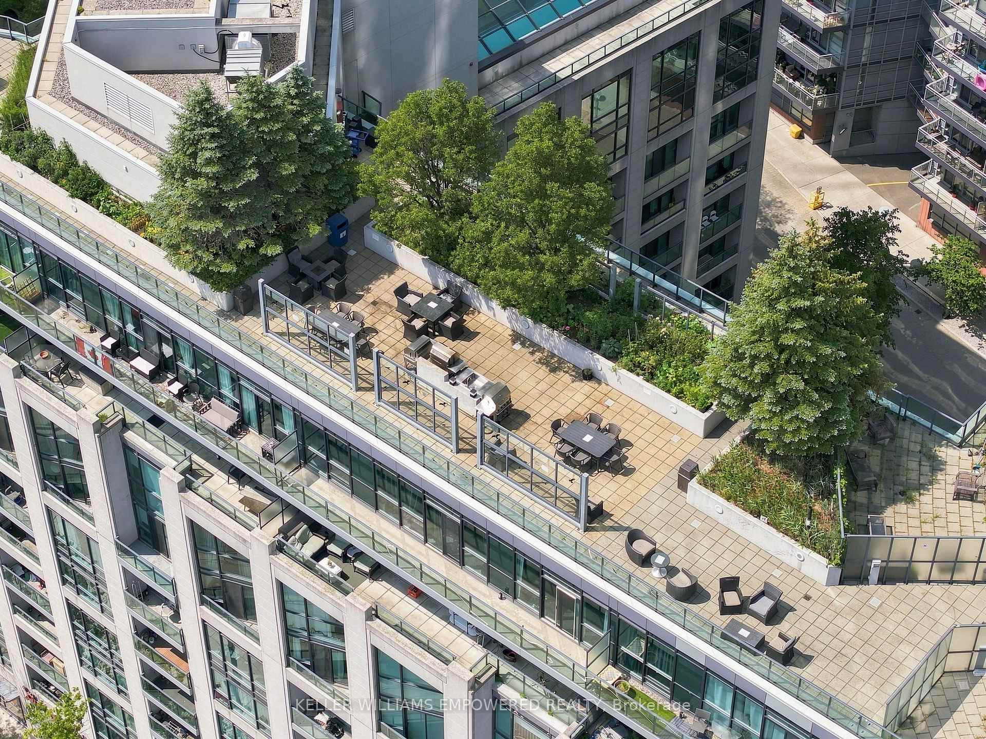 Photo 41 of Unit 1002, 600 Fleet Street, Toronto, Niagara — HOMEH