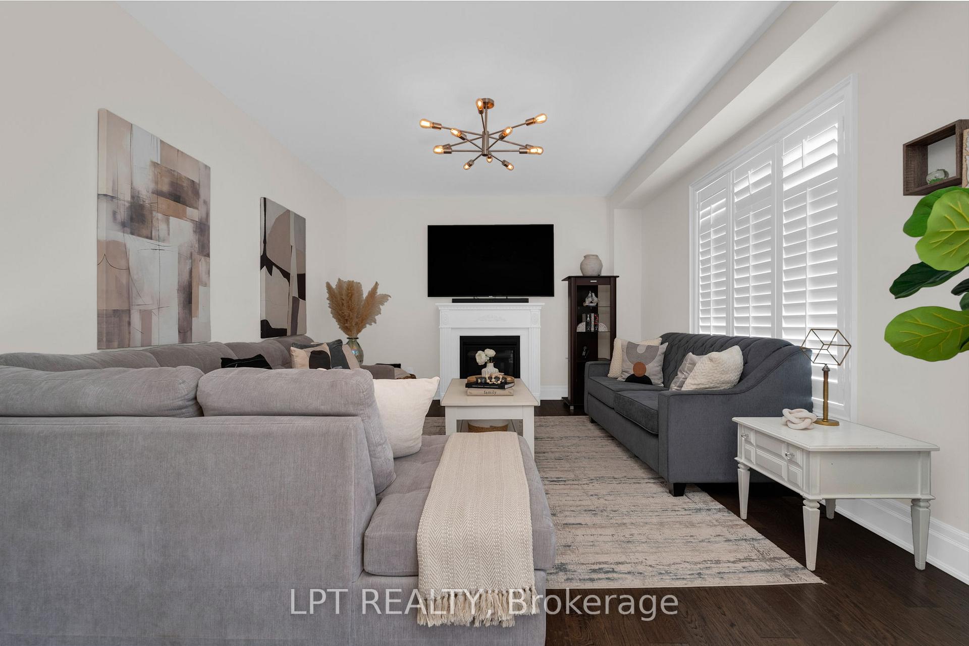 Photo 11 of 1333 Harrington Street, Innisfil, Lefroy — HOMEH
