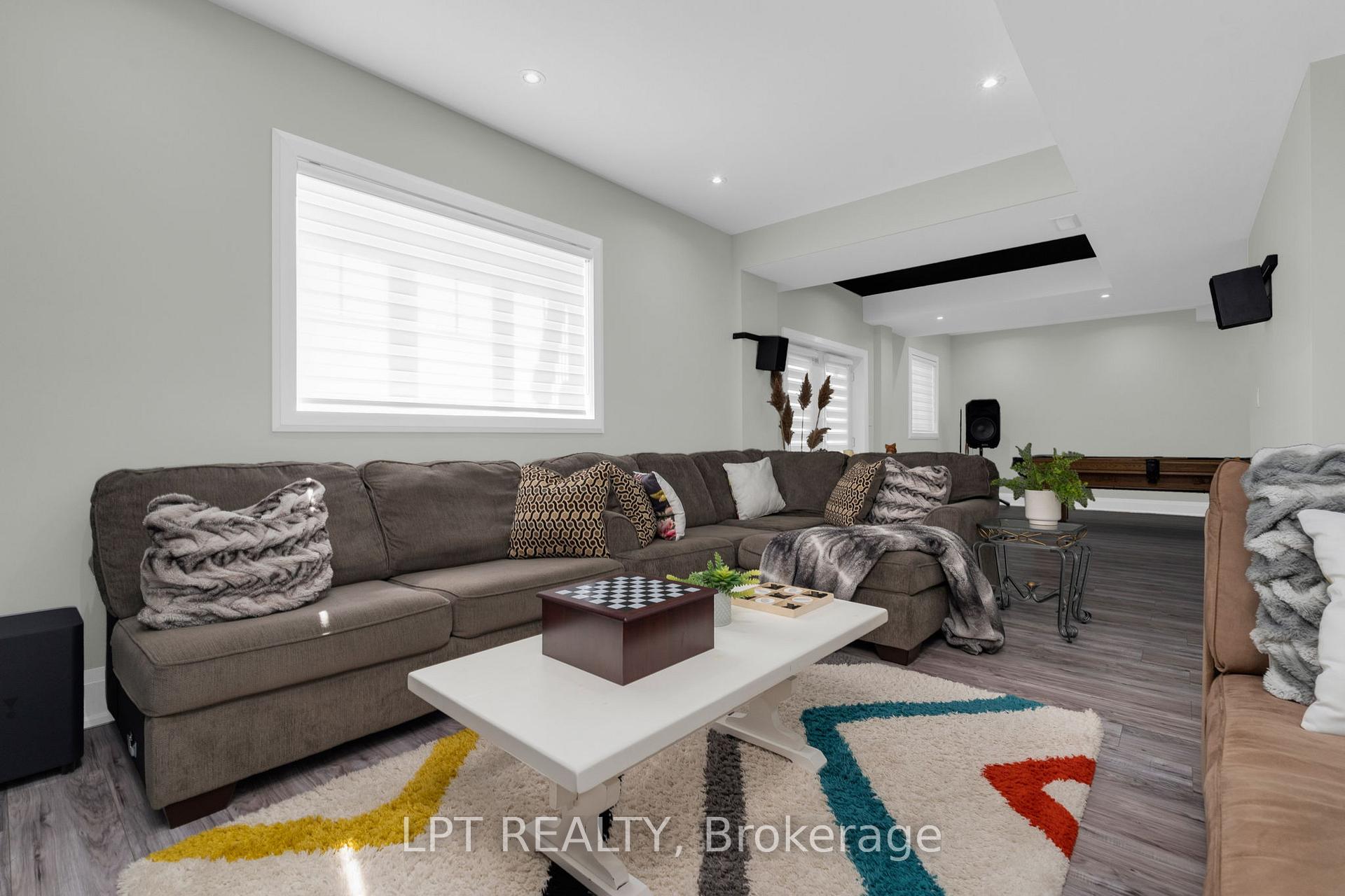 Photo 32 of 1333 Harrington Street, Innisfil, Lefroy — HOMEH