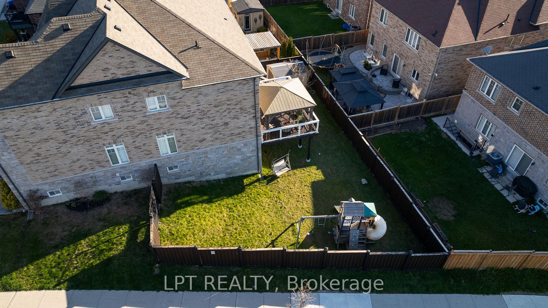 Photo 44 of 1333 Harrington Street, Innisfil, Lefroy — HOMEH