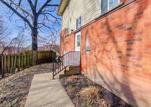 Photo 3 of Unit 15, 119 Cedar Street S, Kitchener, Cedar Hill — HOMEH