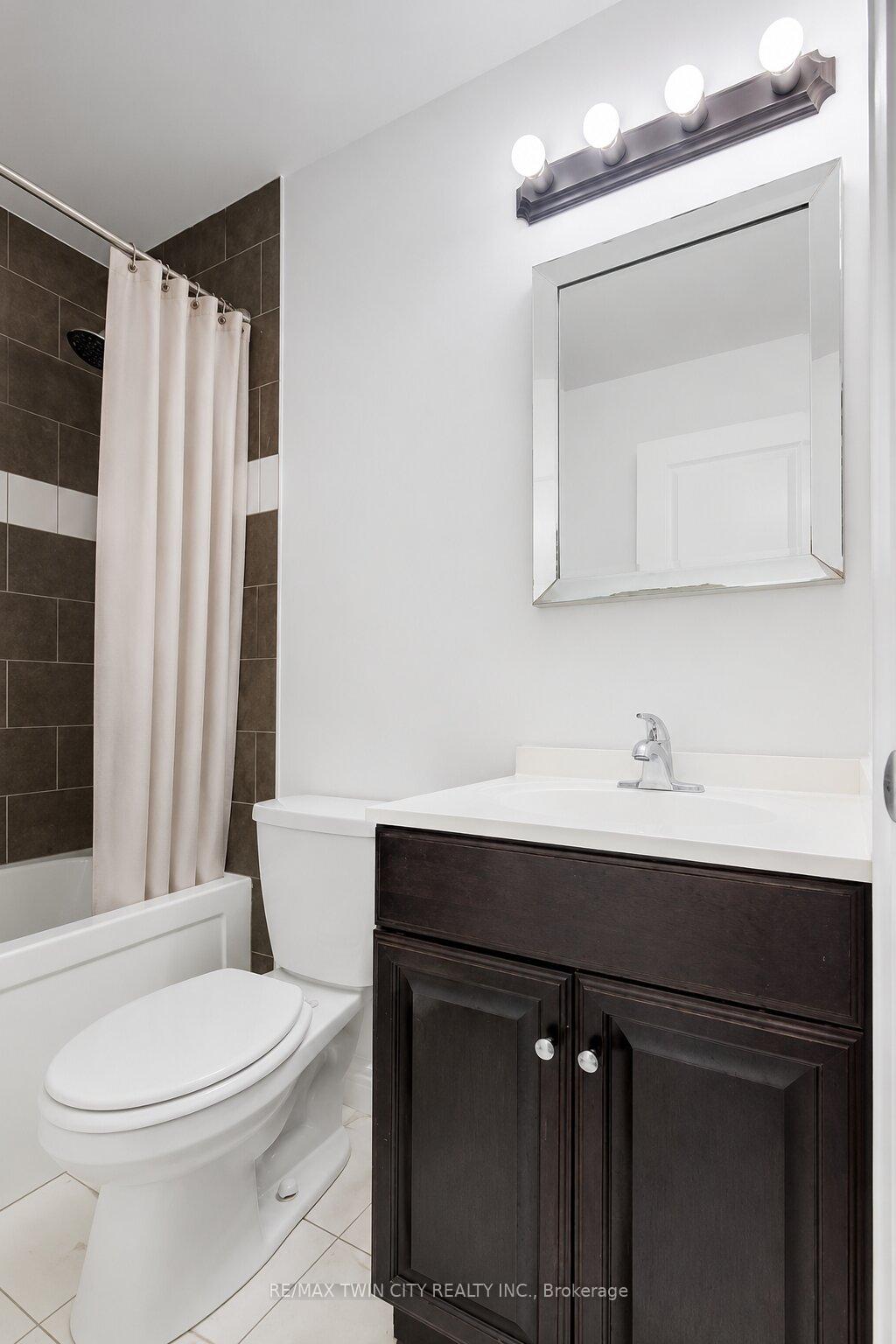 Photo 14 of Unit 15, 119 Cedar Street S, Kitchener, Cedar Hill — HOMEH