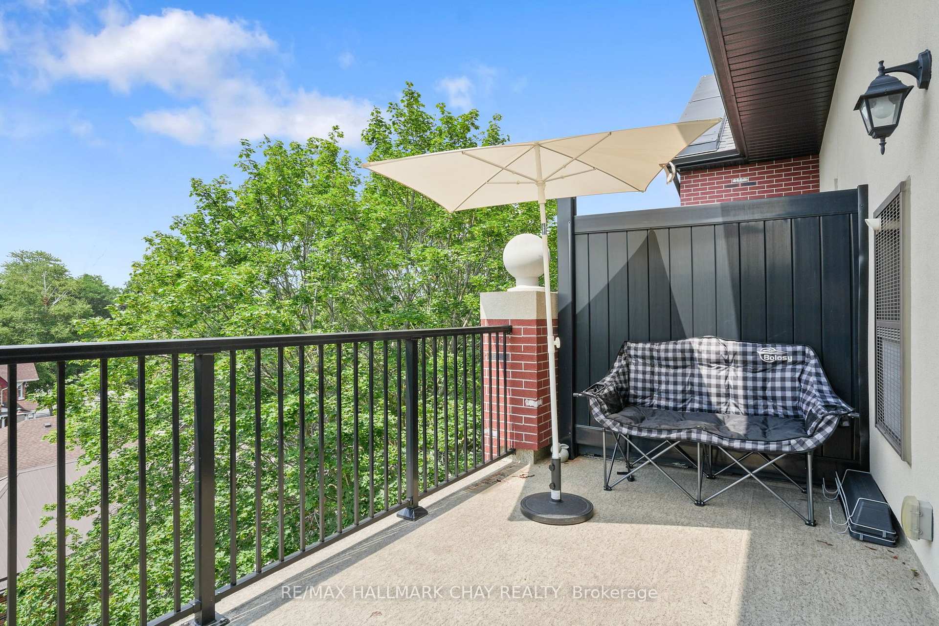 Photo 22 of Unit 404, 157 Wellington Street E, New Tecumseth, Alliston — HOMEH
