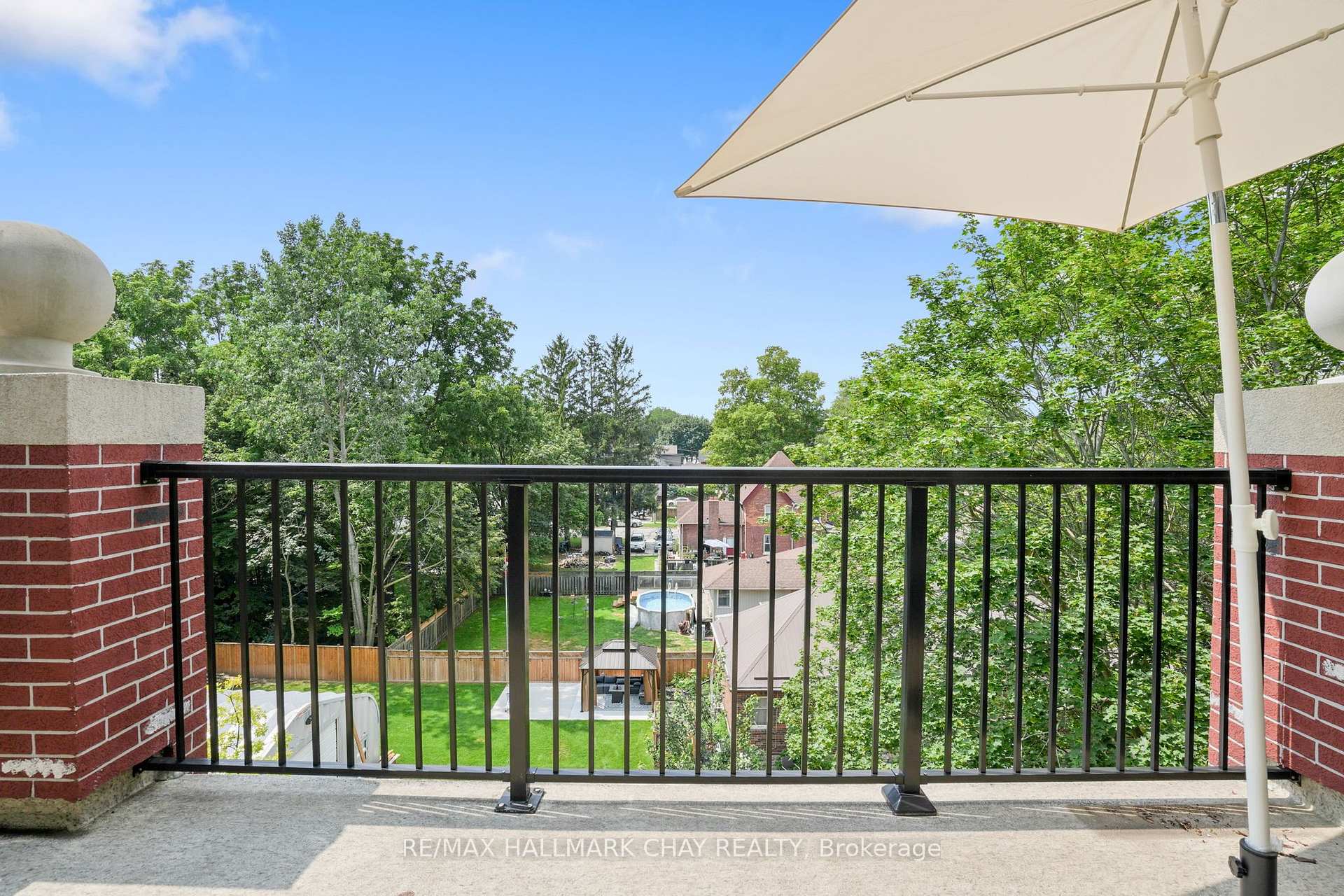 Photo 23 of Unit 404, 157 Wellington Street E, New Tecumseth, Alliston — HOMEH