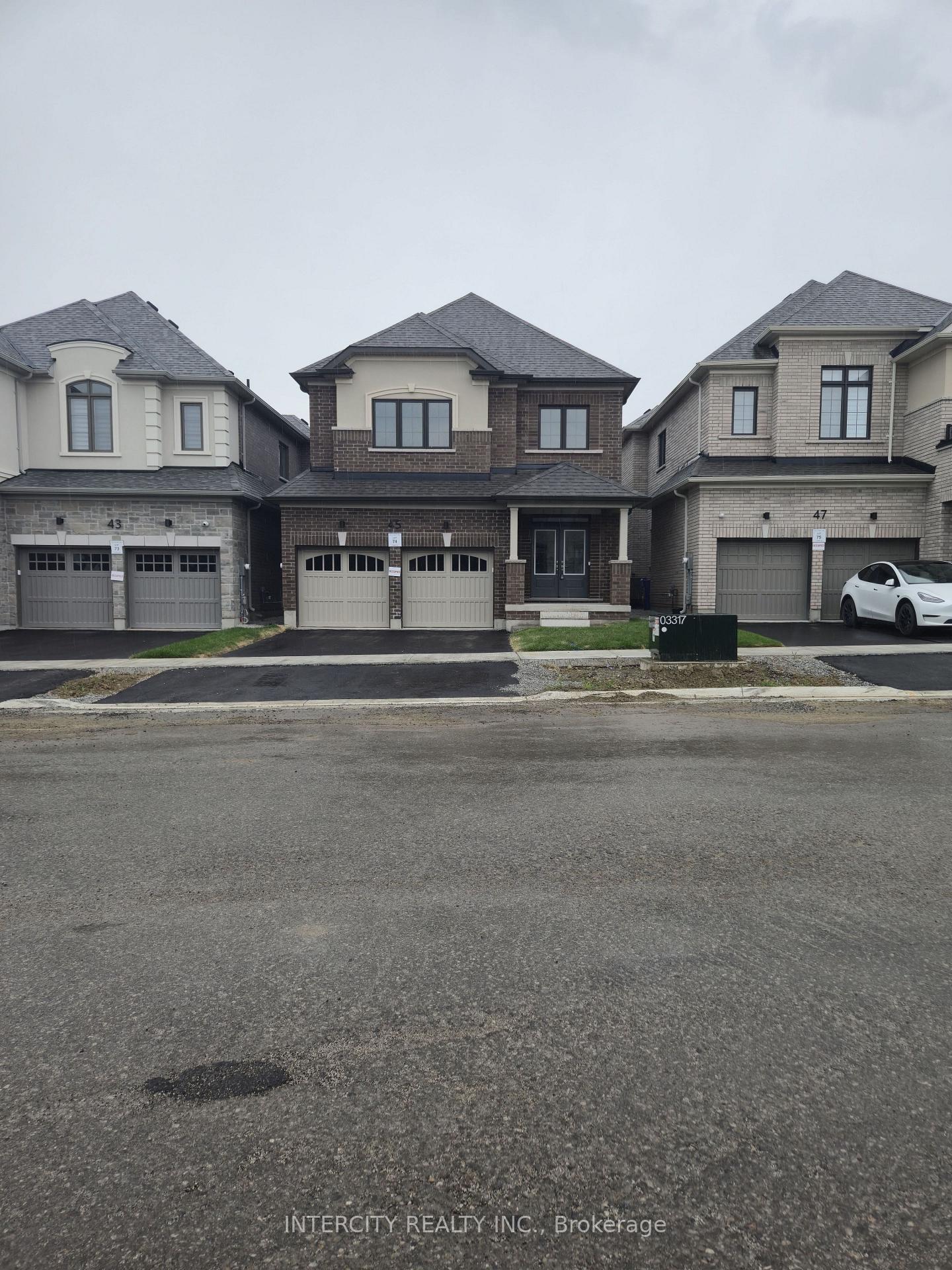 Photo 1 of Unit Upper, 45 Pembrook Street, Caledon, Bolton East — HOMEH