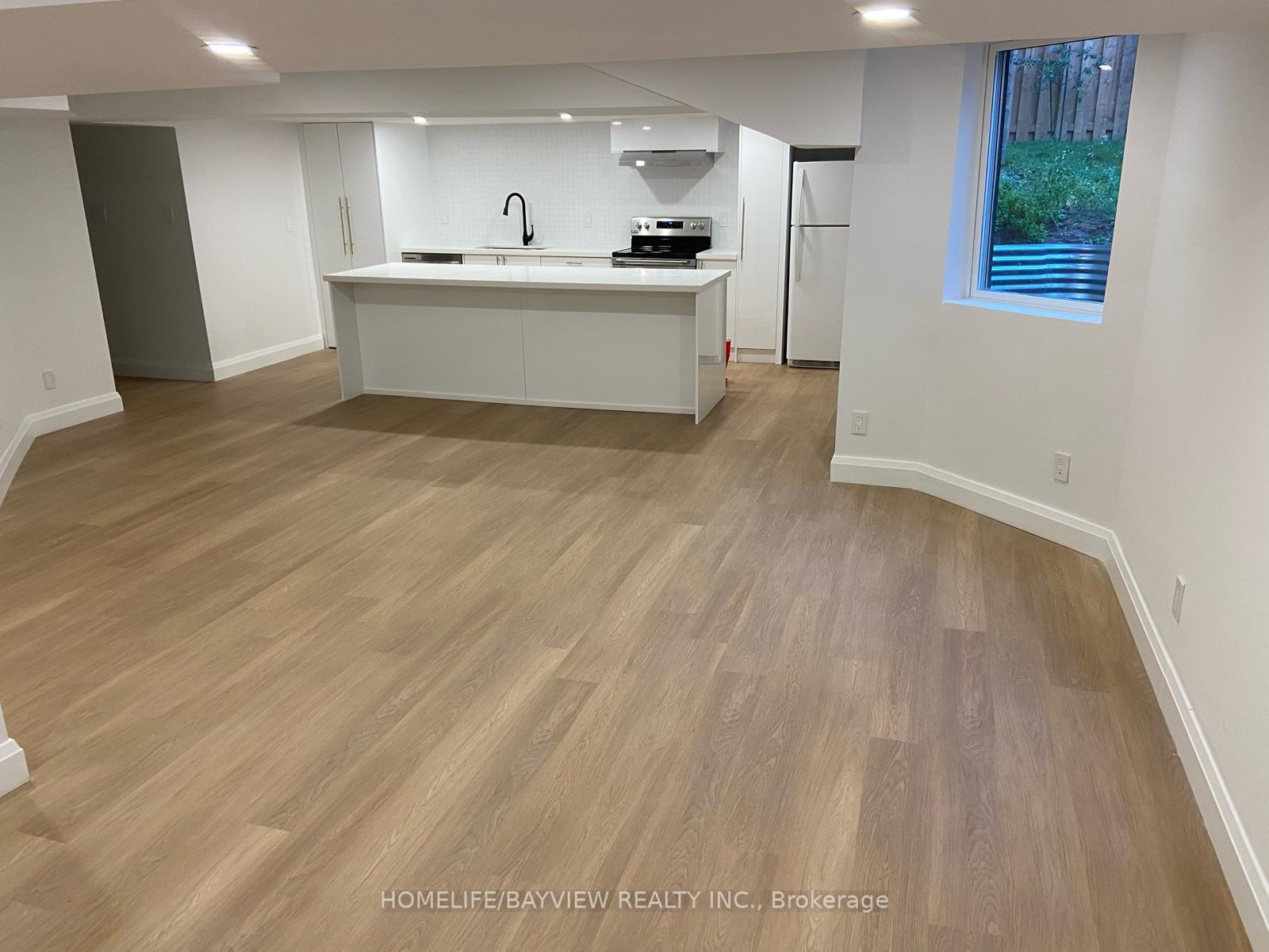 Photo 12 of 115 Newport Square, Vaughan, Uplands — HOMEH