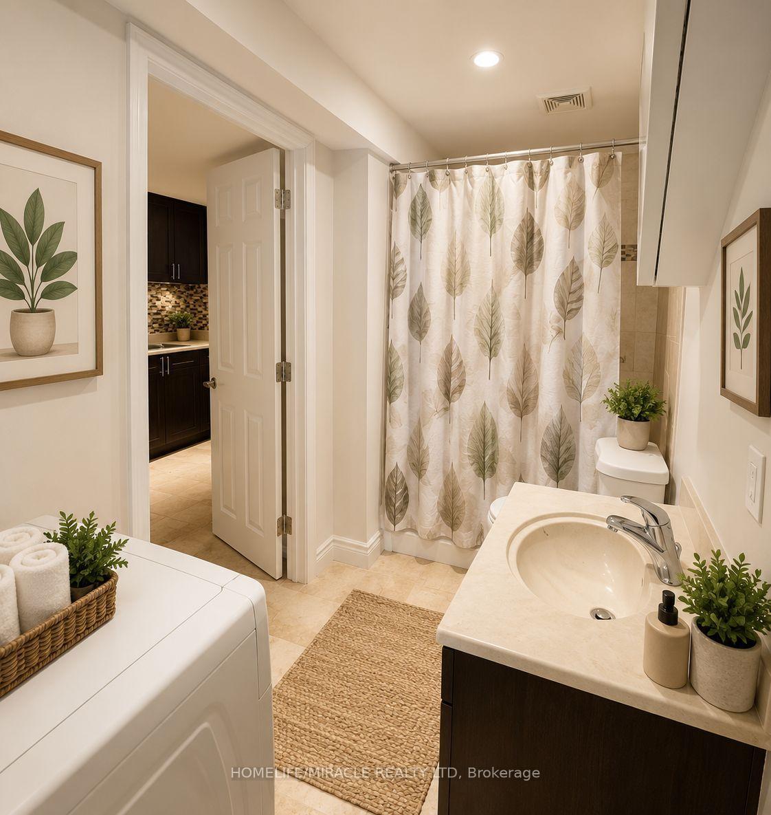Photo 3 of 44 Nessie Street, Markham, Middlefield — HOMEH