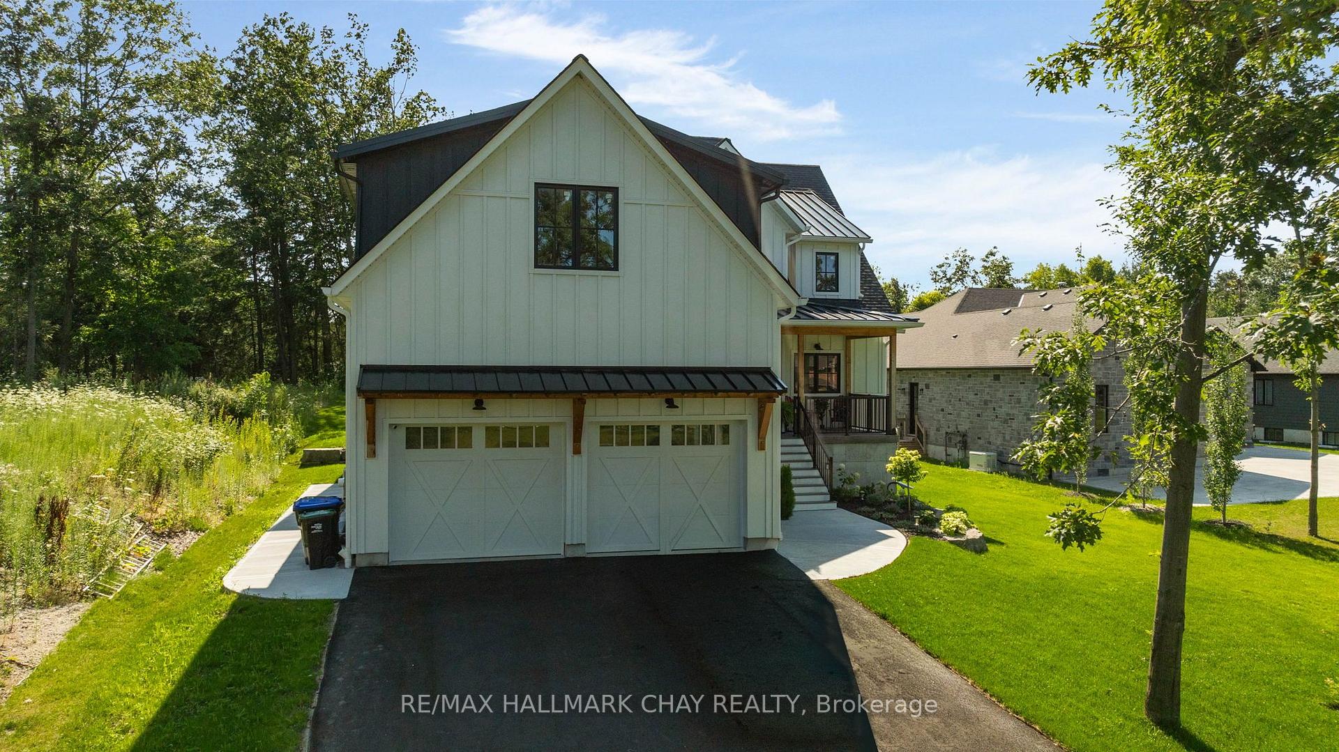 Photo 3 of 25 Heatherwood Drive, Springwater, Midhurst — HOMEH