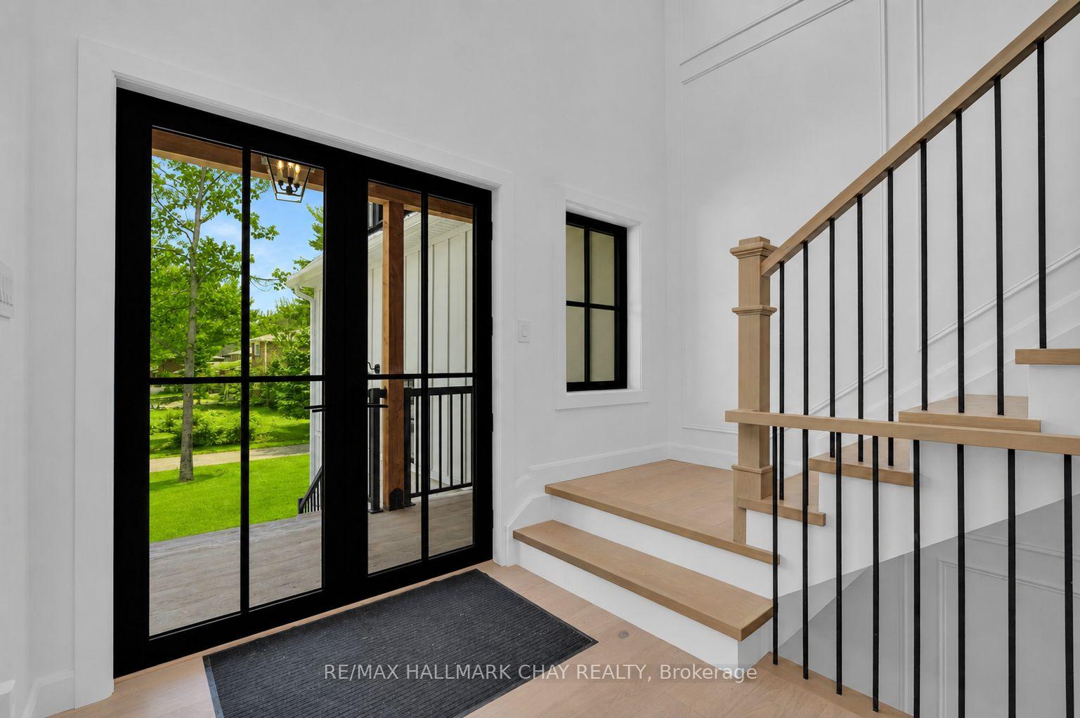 Photo 8 of 25 Heatherwood Drive, Springwater, Midhurst — HOMEH