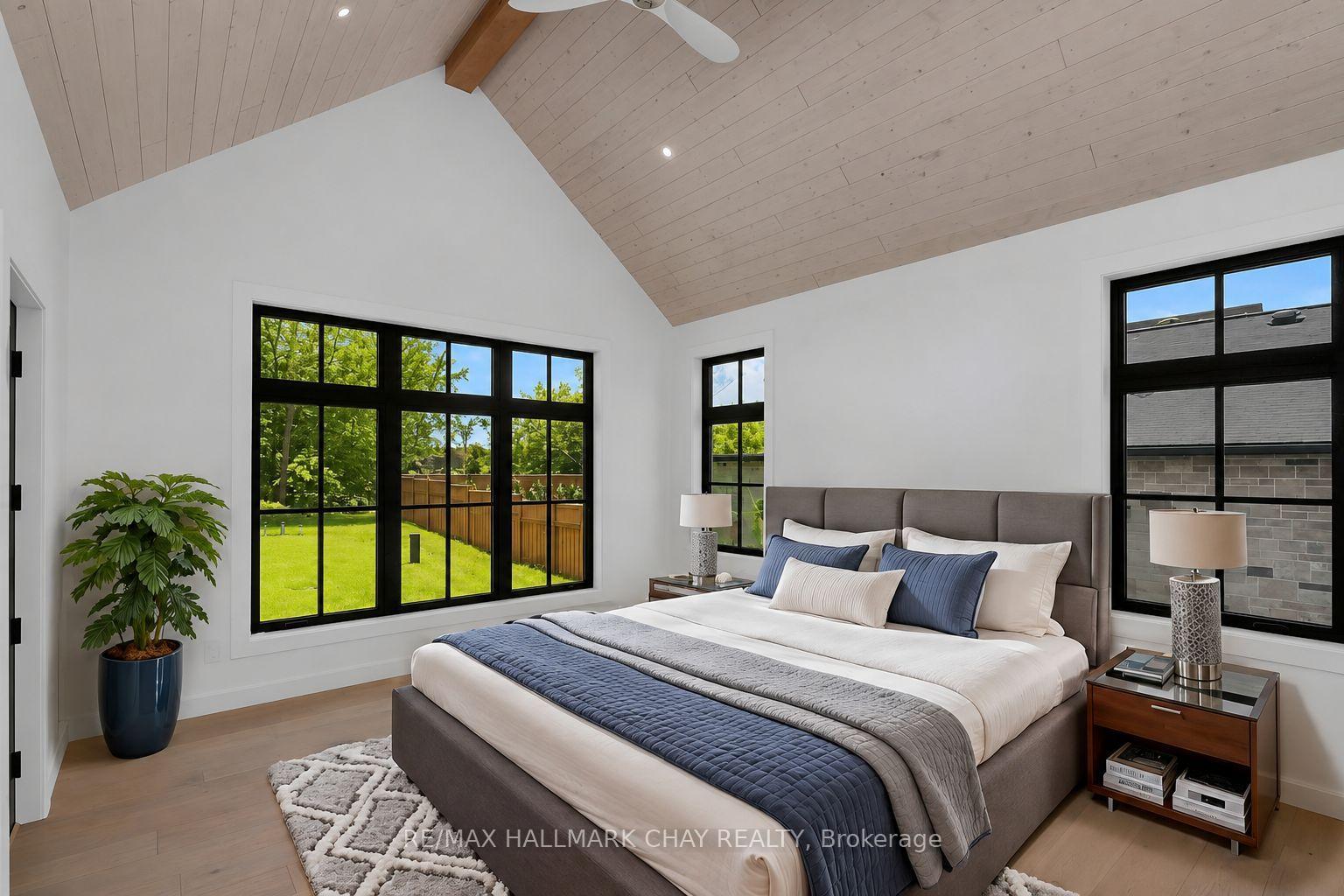 Photo 23 of 25 Heatherwood Drive, Springwater, Midhurst — HOMEH