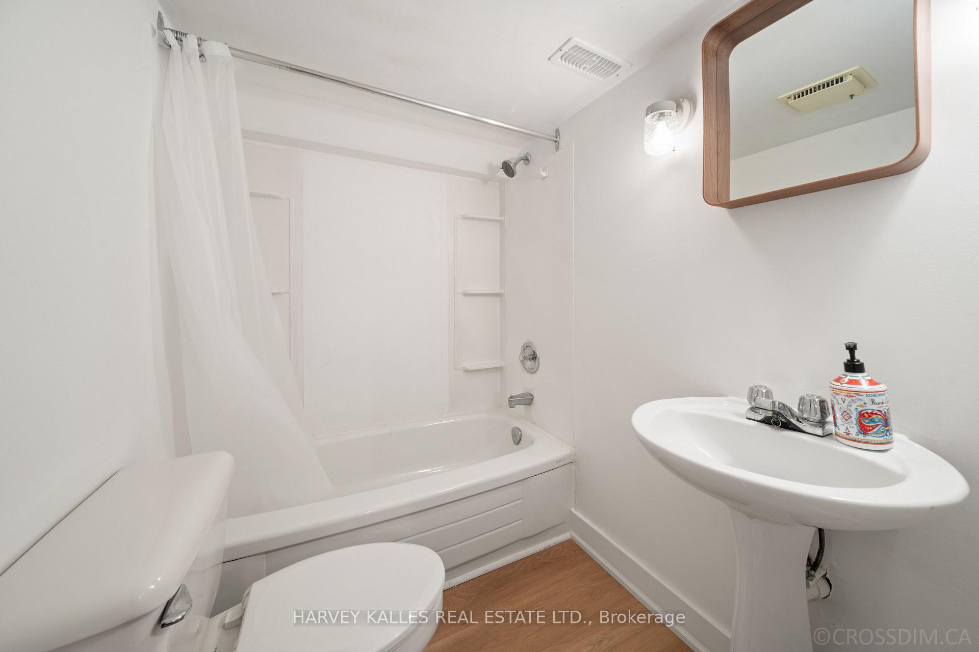 Photo 33 of 70 Cranbrooke Avenue, Toronto, Lawrence Park North — HOMEH