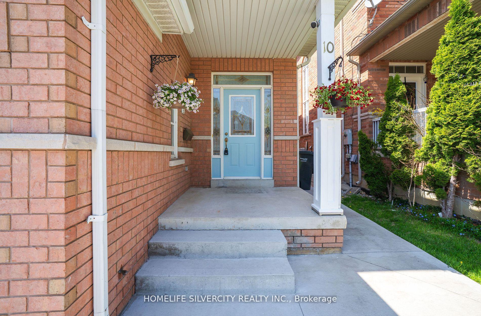 Photo 2 of 10 Rainy Dale Road, Brampton, Madoc — HOMEH