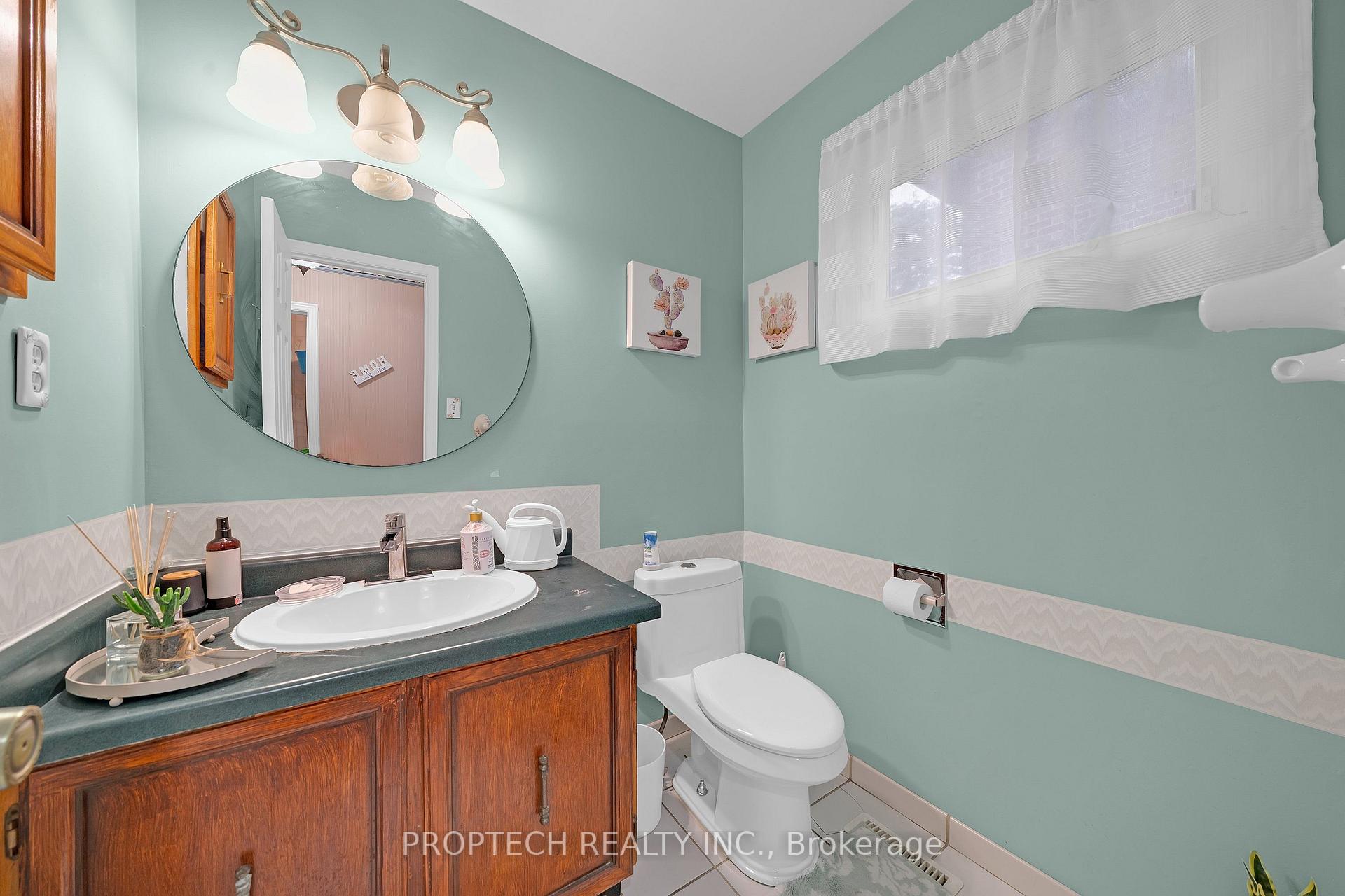 Photo 22 of 245 Fincham Avenue, Markham, Markham Village — HOMEH