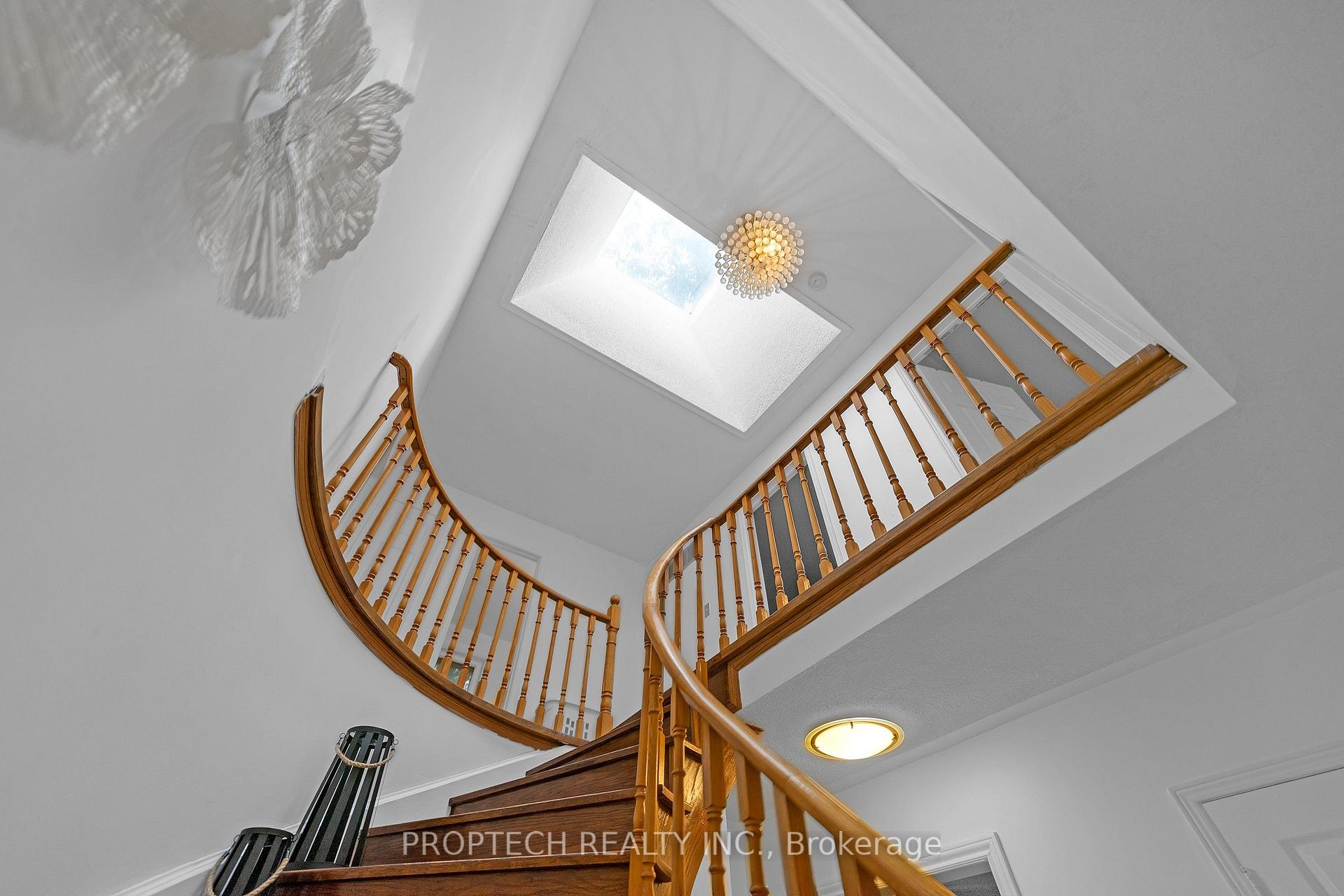 Photo 26 of 245 Fincham Avenue, Markham, Markham Village — HOMEH