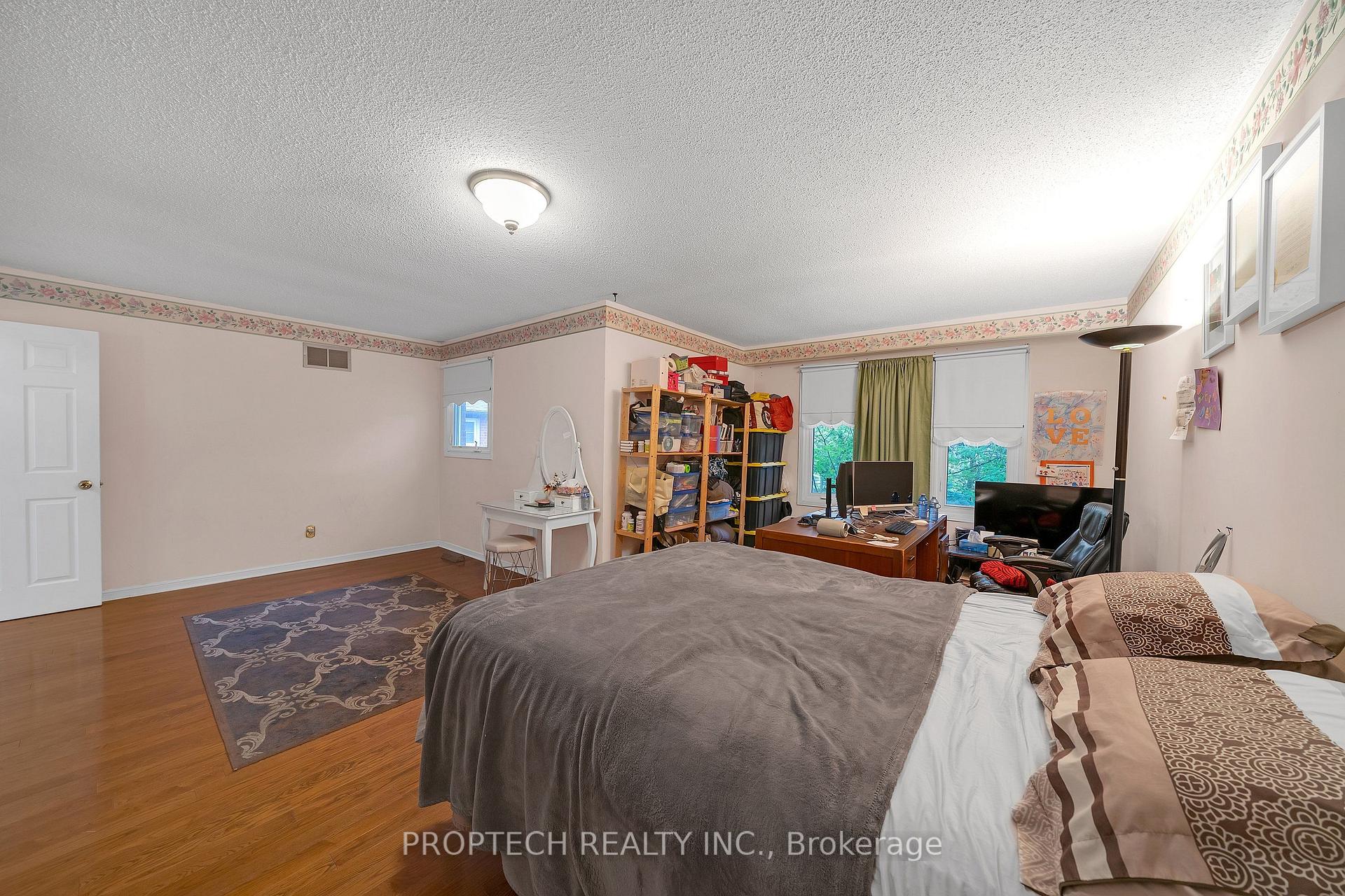 Photo 30 of 245 Fincham Avenue, Markham, Markham Village — HOMEH
