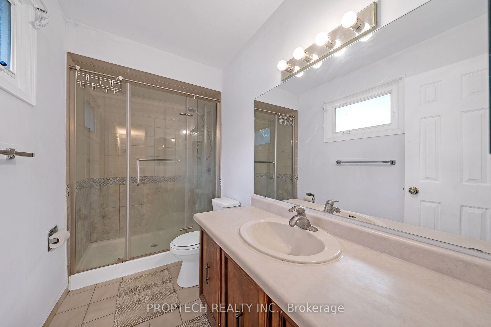 Photo 34 of 245 Fincham Avenue, Markham, Markham Village — HOMEH