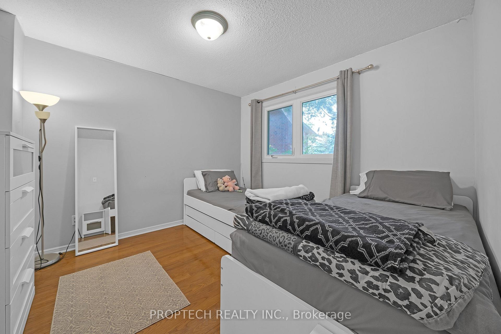 Photo 35 of 245 Fincham Avenue, Markham, Markham Village — HOMEH