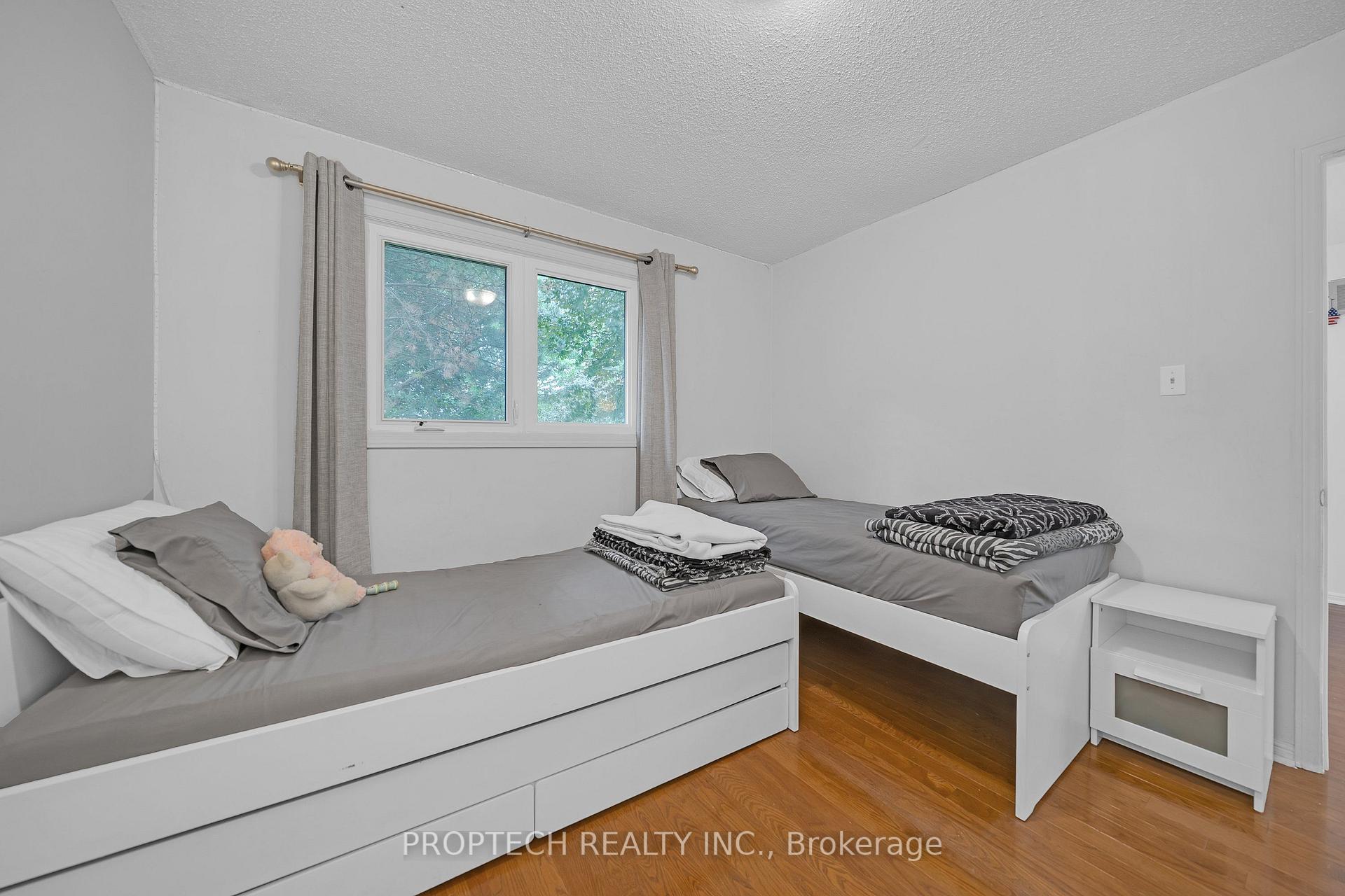 Photo 36 of 245 Fincham Avenue, Markham, Markham Village — HOMEH