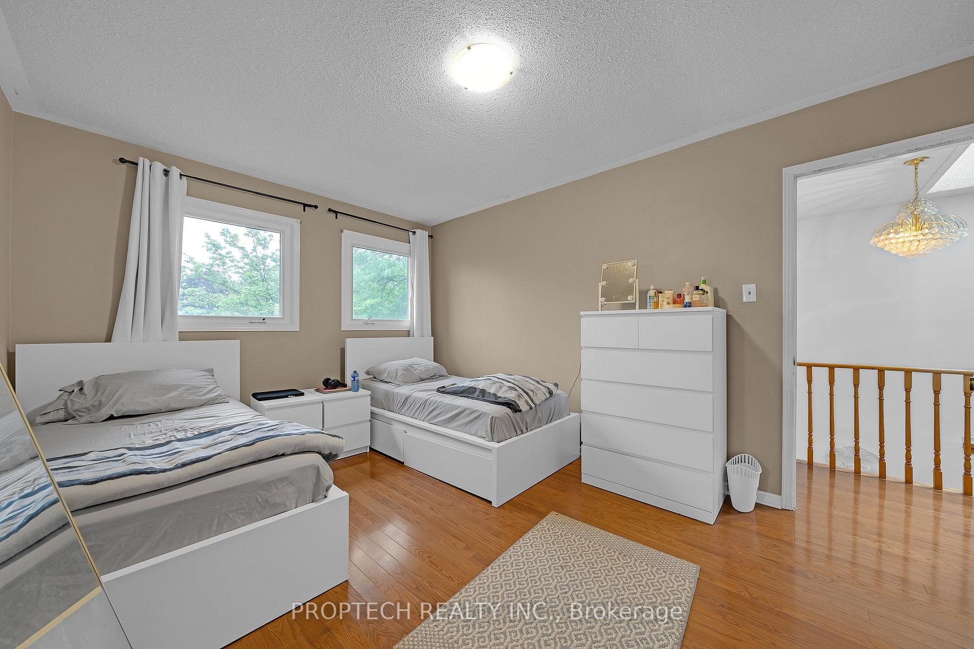 Photo 38 of 245 Fincham Avenue, Markham, Markham Village — HOMEH