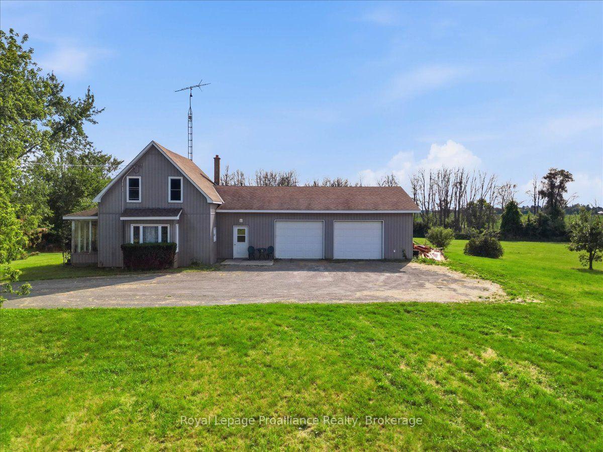 Photo 1 of 611 County Rd 15, Prince Edward County, Sophiasburg Ward — HOMEH