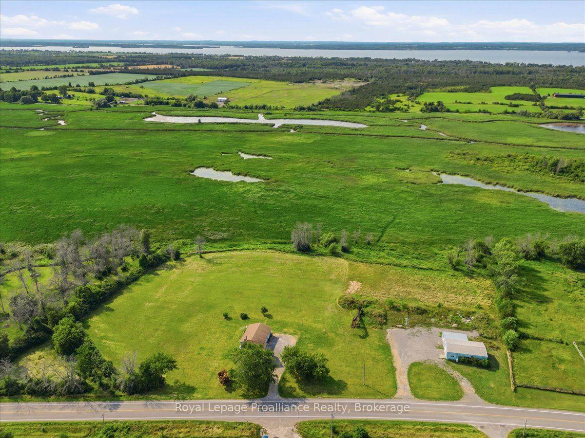 Photo 4 of 611 County Rd 15, Prince Edward County, Sophiasburg Ward — HOMEH