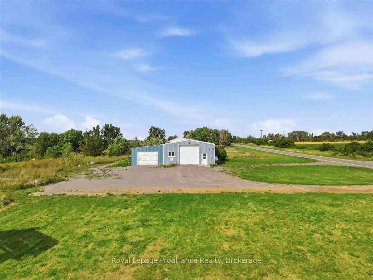 Photo 7 of 611 County Rd 15, Prince Edward County, Sophiasburg Ward — HOMEH