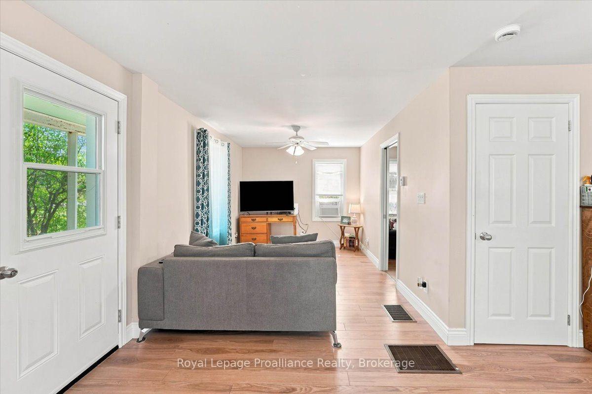 Photo 15 of 611 County Rd 15, Prince Edward County, Sophiasburg Ward — HOMEH