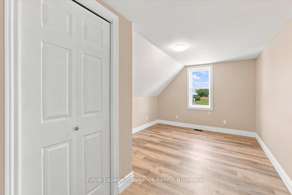 Photo 20 of 611 County Rd 15, Prince Edward County, Sophiasburg Ward — HOMEH