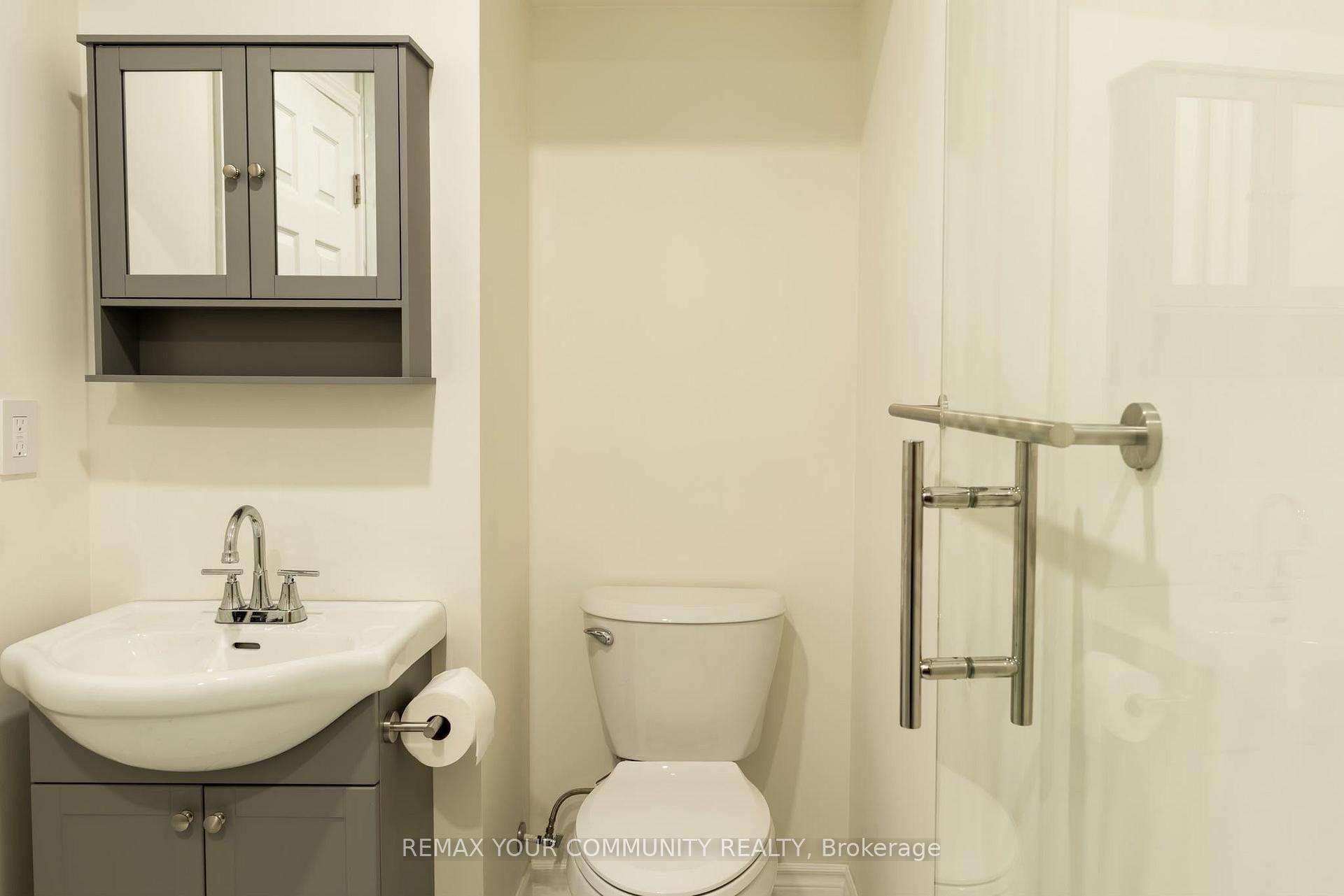 Photo 9 of 241 Orchards Heights Boulevard, Aurora, Aurora Heights — HOMEH