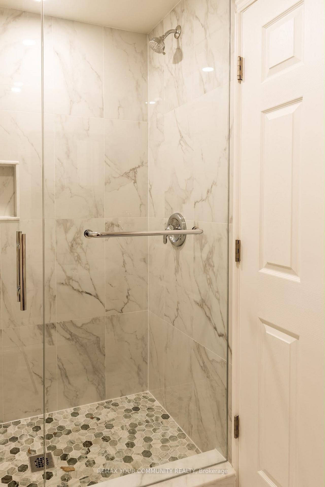 Photo 10 of 241 Orchards Heights Boulevard, Aurora, Aurora Heights — HOMEH
