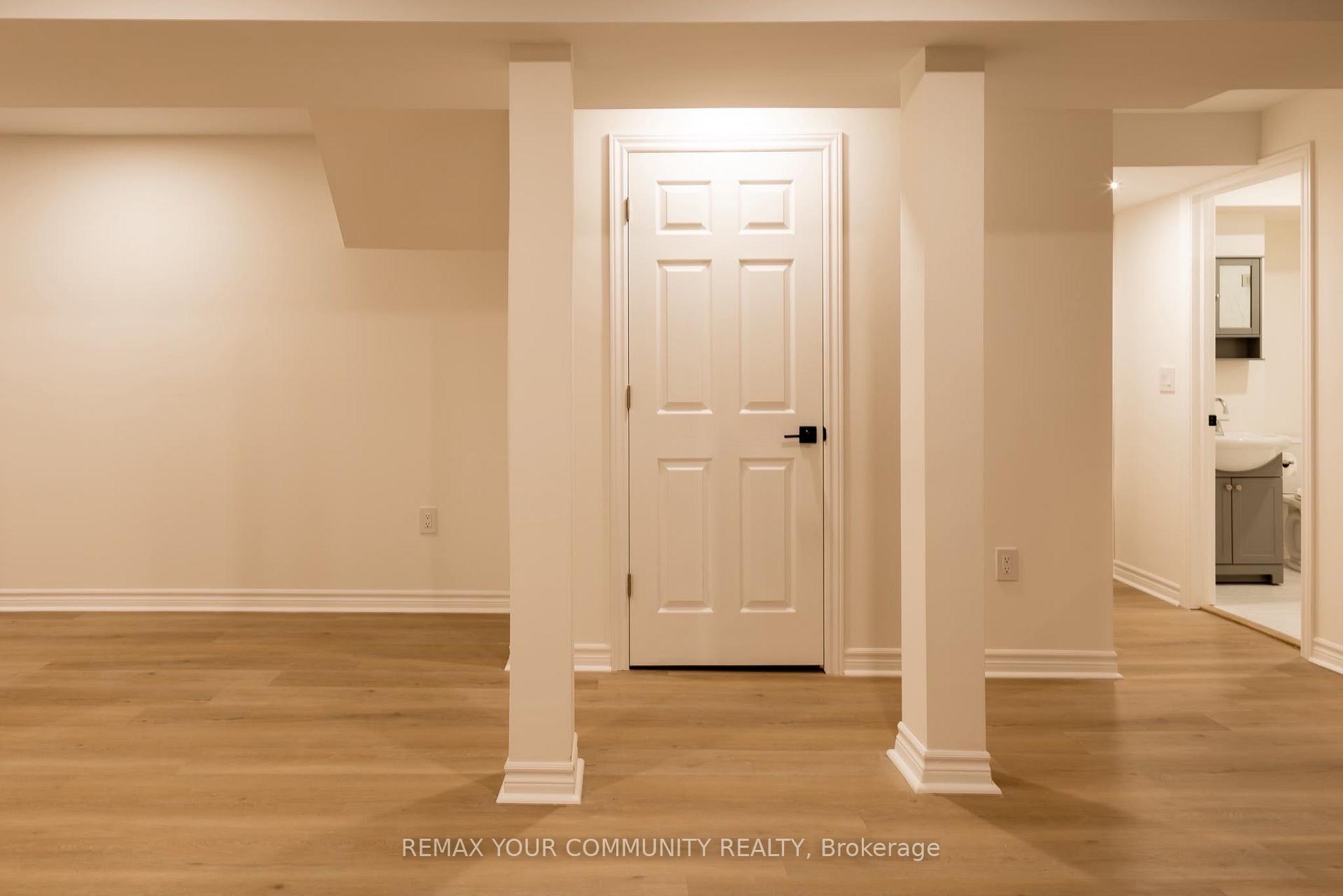 Photo 13 of 241 Orchards Heights Boulevard, Aurora, Aurora Heights — HOMEH