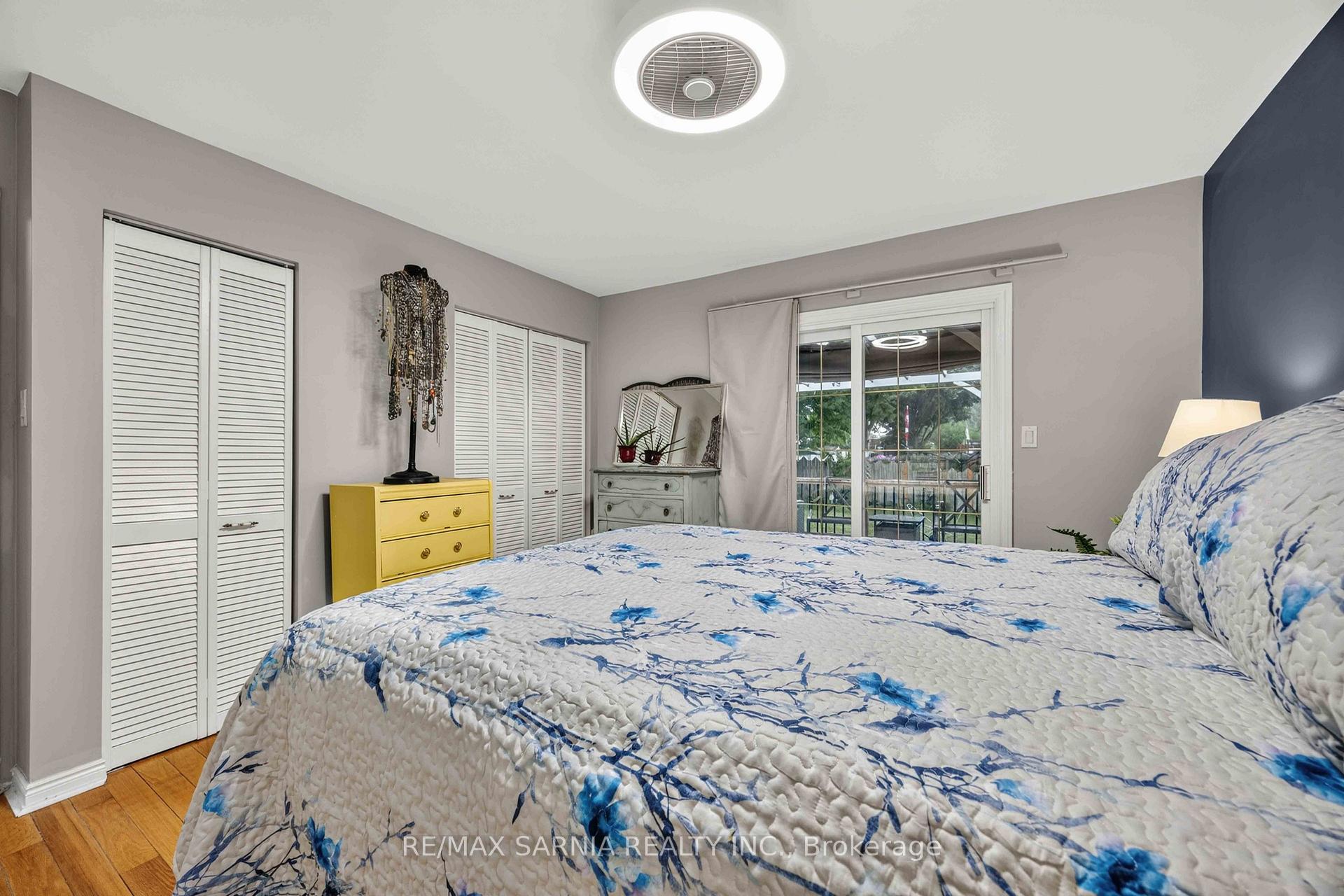 Photo 15 of 70 Turner Drive, Sarnia — HOMEH