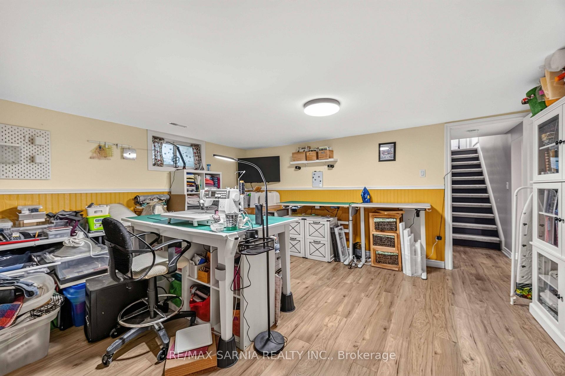 Photo 28 of 70 Turner Drive, Sarnia — HOMEH