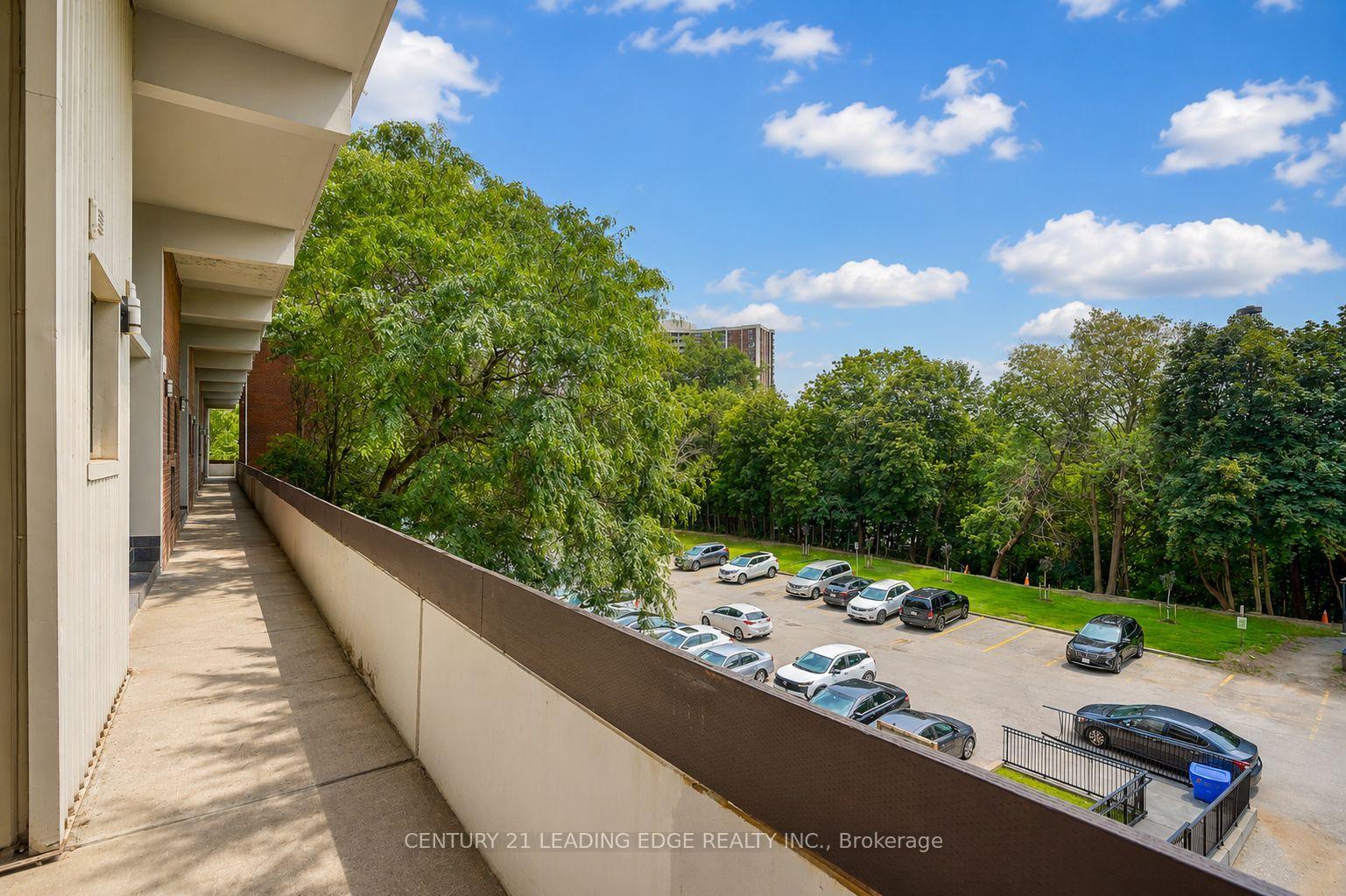 Photo 9 of Unit 207, 135 Leeward Glenway, Toronto, Flemingdon Park — HOMEH