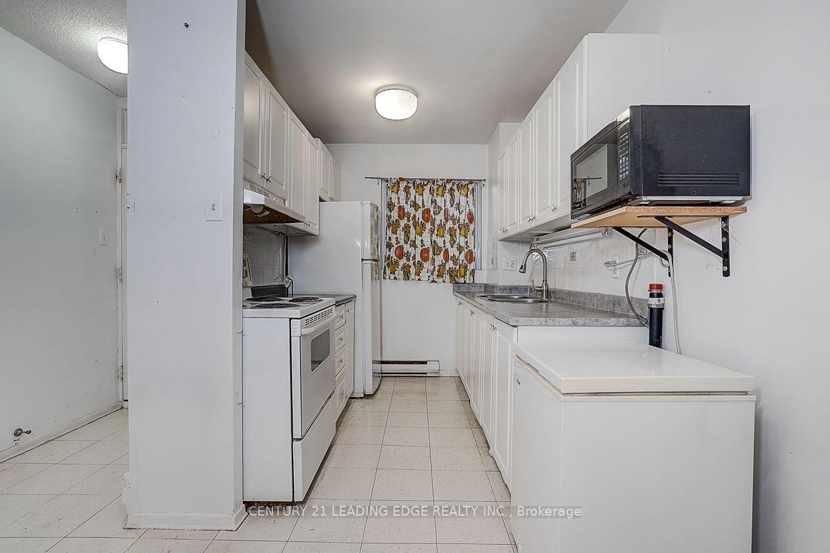 Photo 14 of Unit 207, 135 Leeward Glenway, Toronto, Flemingdon Park — HOMEH