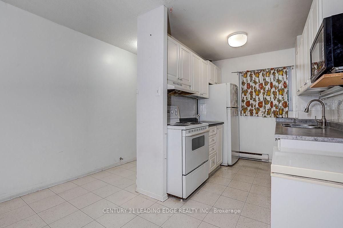 Photo 15 of Unit 207, 135 Leeward Glenway, Toronto, Flemingdon Park — HOMEH