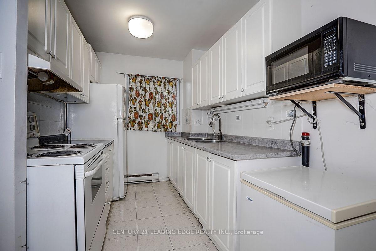 Photo 16 of Unit 207, 135 Leeward Glenway, Toronto, Flemingdon Park — HOMEH